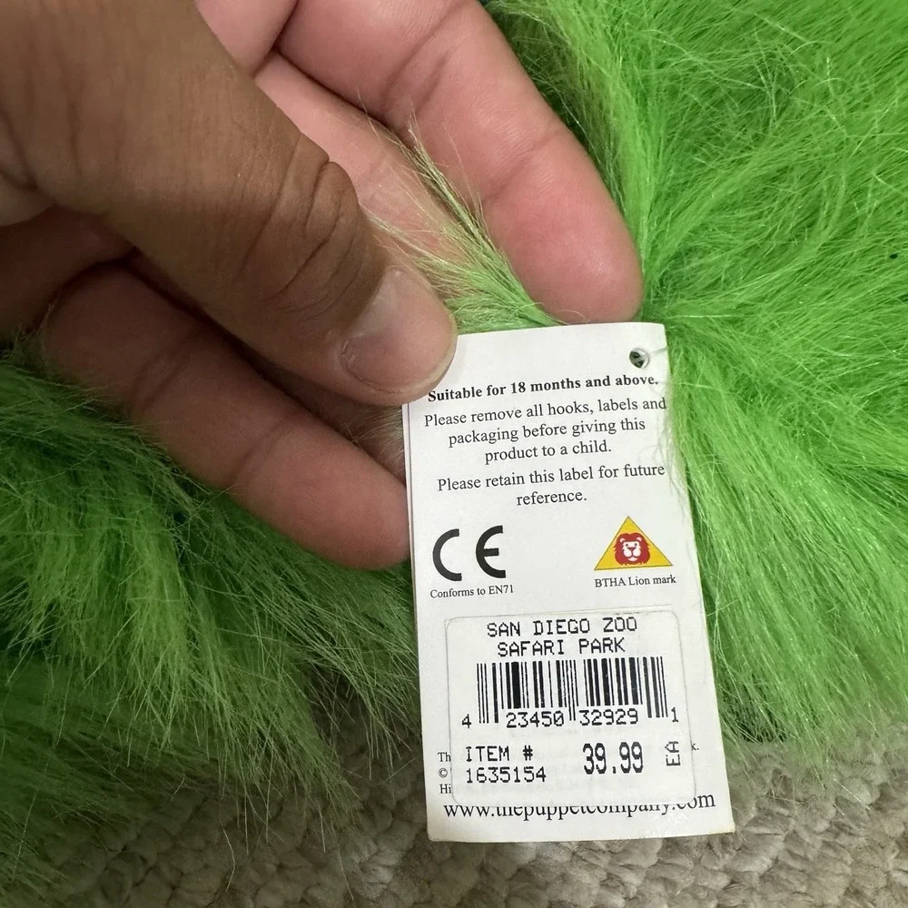 The Puppet Company Parrot Macaw Bird Hand Puppet Blue Yellow Squeaks NWT
